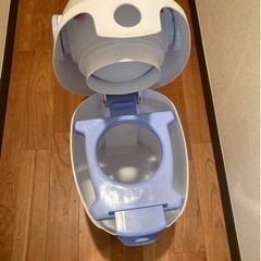 おむつ入れの画像