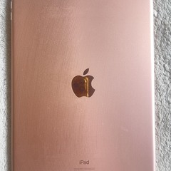 ipad 8世代 wifi gold 128GB バッテリー容量81％ 美品