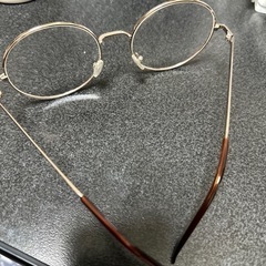 オシャレ伊達メガネの画像