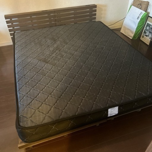 クイーンベッド(セミシングル×2)