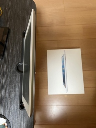 【値下げ】iPad 第四世代 Wi-Fiモデル 32GB ホワイト　A1458 