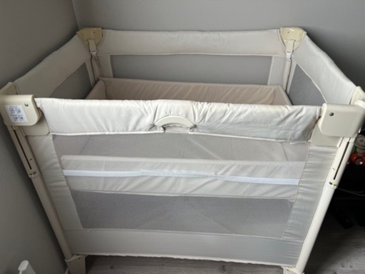 ベビーベッド　アップリカ　Aprica ココネル