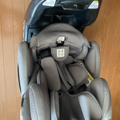 （決まりました
）フラディア　グロウ　ISOFIX360°セーフティシリーズ