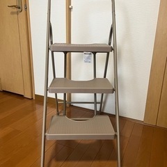 脚立　踏み台　🪜の画像