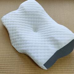 低反発枕　肩こり　ストレートネックの画像