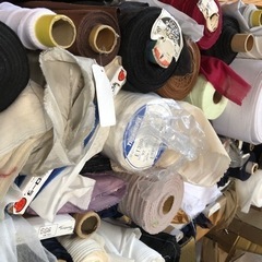 あげます！ほぼ裏地です。大量入荷！業務用生地 各種  まとめ買い歓迎の画像