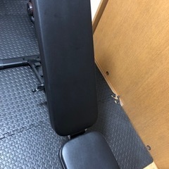 インクラインベンチ