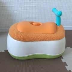 お取引中　コンビ　おまるでステップ　補助便座の画像