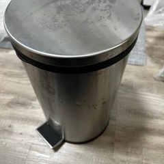 ゴミ箱