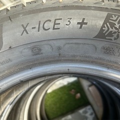 11月21日　お取引終了　バリ溝　185 65 r15 ミシュラン　スタッドレスタイヤ 　の画像