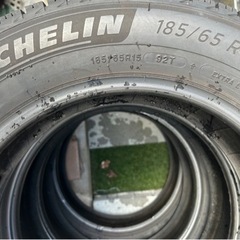 11月21日　お取引終了　バリ溝　185 65 r15 ミシュラン　スタッドレスタイヤ 　の画像