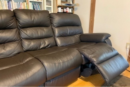 本革 ニトリ　電動リクライニング・ソファ