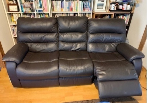 本革 ニトリ　電動リクライニング・ソファ