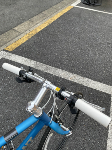 GIANT  ESCAPE AIR クロスバイク自転車