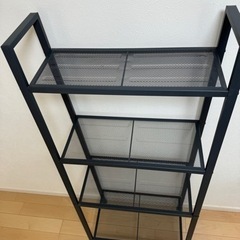 スチールラックの画像