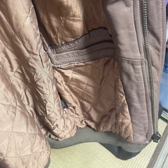 牛革スタジャンの画像