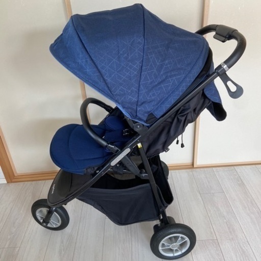 アップリカ　スムーヴ　ベビーカー　美品　