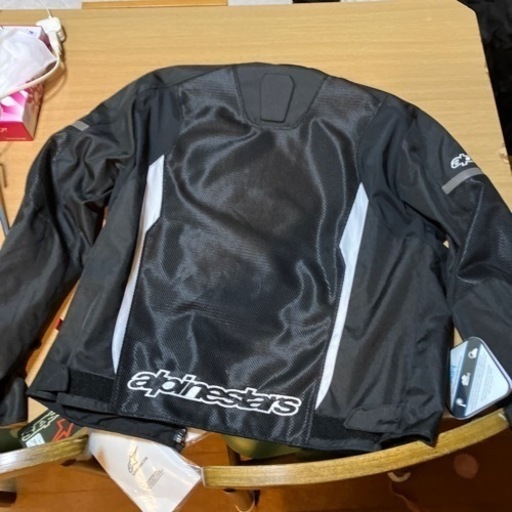 アルパイン春夏秋ジャケット新品同様