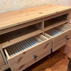 テレビ台の画像