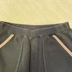 【最終価格】BURBERRY ハーフパンツ 130の画像