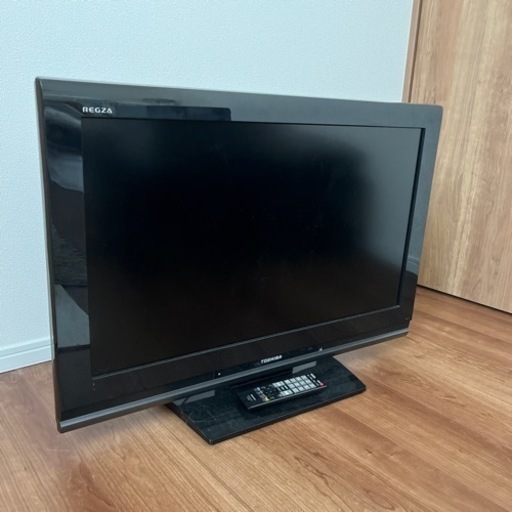 32型テレビ　東芝　TOSHIBA REGZA  レグザ