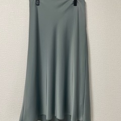 お話中:
値下げしました レディース　スカート