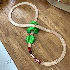  BRIO ブリオ バッテリーパワー機関車ファームレールセットの画像