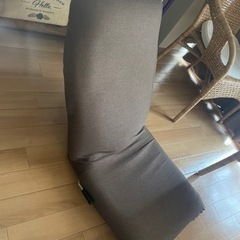 座椅子　ブラウン