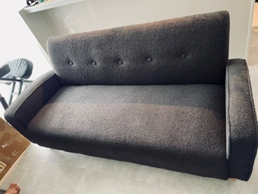 ⭐︎3ヶ月間週末1日のみ使用のコンパクトな2名掛けソファ⭐︎2024年4月16日購入の美品⭐︎