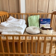 ベビー用品８点まとめ売り【KATOJIベット、掛け布団２枚、防水...