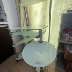 　出品再開！無料でどうぞ‼️　パソコンラックの画像