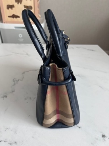 バーバリーハンドバッグレザーチェック　Burberry