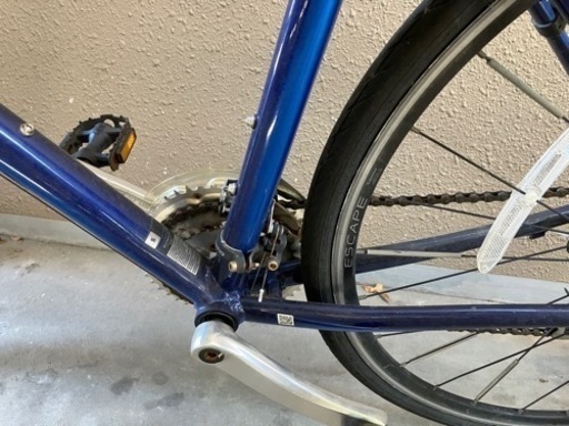 自転車　クロスバイク　
ジャイアント　エスケープ　R3