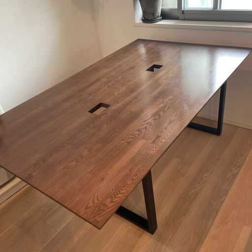 【受け渡し待ち】【SOHOやダイニングに】タモ集成材テーブル 150x90cm