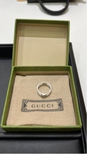 GUCCIリング