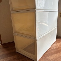 明日まで衣装ケース　収納　の画像