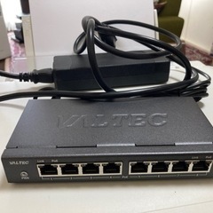 8ポートのLANのハブ（VALTEC）