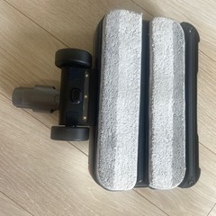 ダイソー掃除機用床拭き機の画像