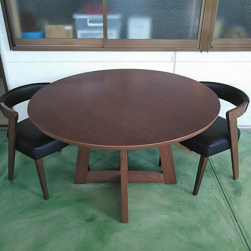 インテリアコア　ダイニングテーブル