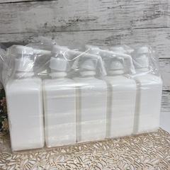 【新品未使用】スプレーボトル 噴霧器 アルコール対応 500ml...