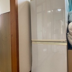 冷蔵庫シャープの画像