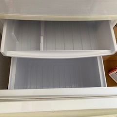 冷蔵庫シャープの画像