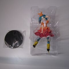   斧乃木余接　　＜物語＞シリーズ プレミアム　フィギュア の画像