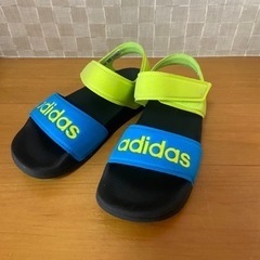 adidas 　アディダス　サンダル　20cm