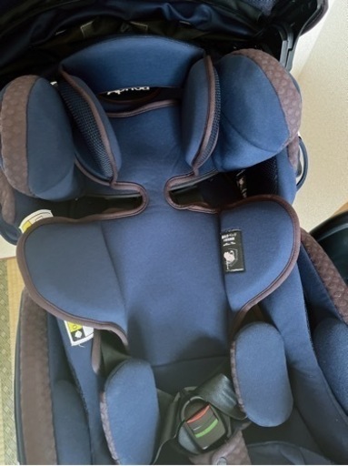 アップリカ フラディアグロウ ISOFIX 360° チャイルドシート