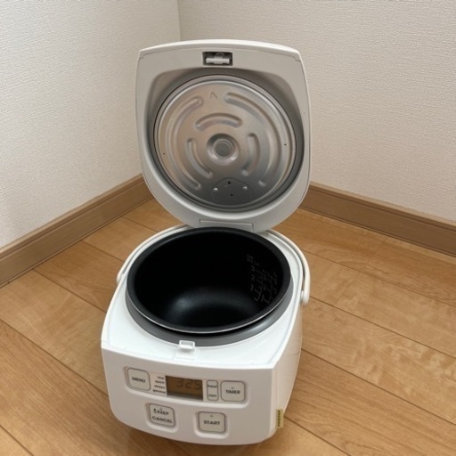 3合炊き　炊飯器　美品