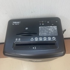 【中古】動作確認済み キャスター付き　デスクサイド シュレッダー Fellowes B-121C  の画像