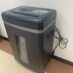 【中古】動作確認済み キャスター付き　デスクサイド シュレッダー Fellowes B-121C  の画像