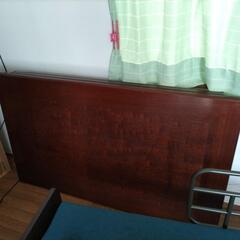 応接台、大きめのテーブルの画像