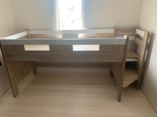 階段付きローベット